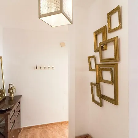 Lyrioshomes Malaga La Merced Centro Exterior photo